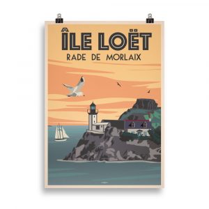 Affiche vintage représentant le phare de l’Île Louët dans la rade de Morlaix, baigné par la lumière d’un ciel orangé au coucher du soleil, avec la mer calme au premier plan. Vintage poster depicting the Île Louët lighthouse in Morlaix Bay, bathed in the orange glow of a sunset sky, with calm sea waters in the foreground.
